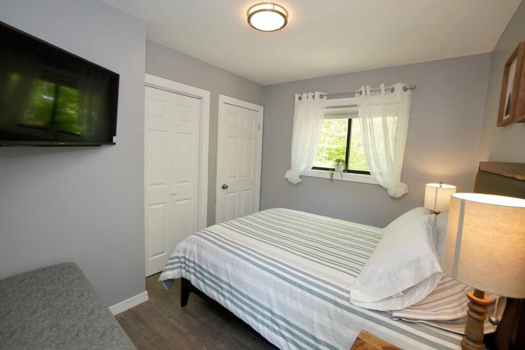 Chalet A Gorgeous Home, 5br-2bt, Perfect For Your Family! Tobyhanna