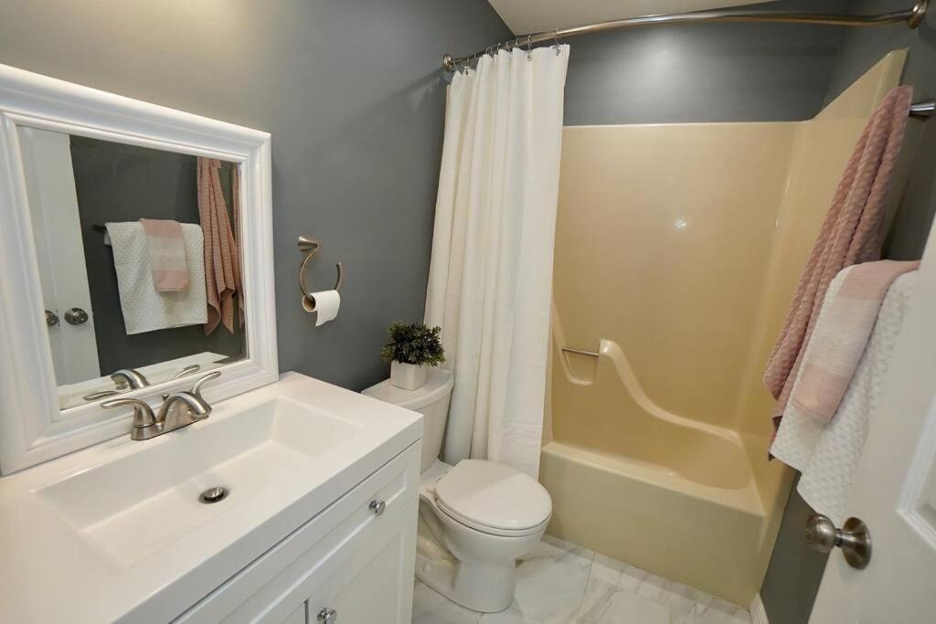 A Gorgeous Home, 5br-2bt, Perfect For Your Family! * Tobyhanna