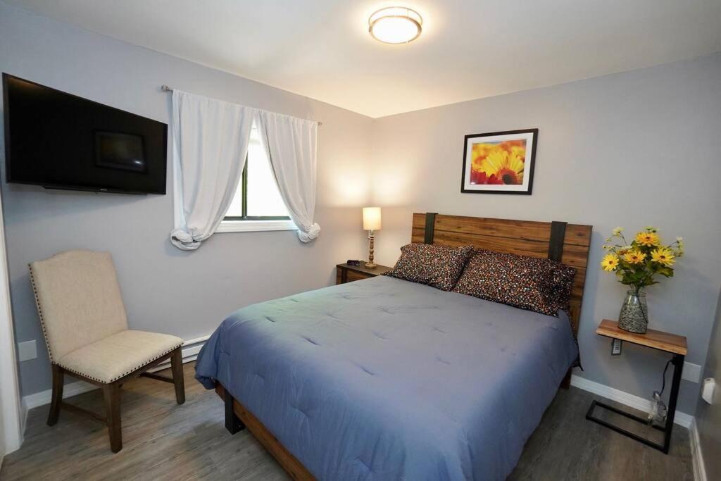 A Gorgeous Home, 5br-2bt, Perfect For Your Family! *